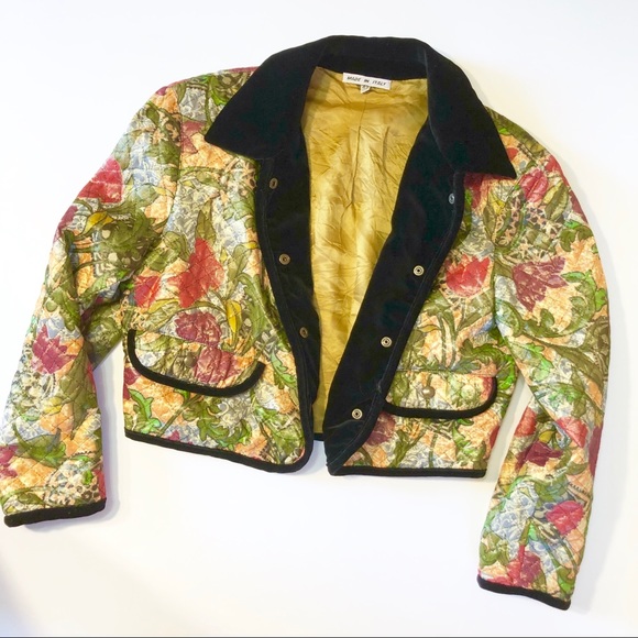 Made In Italy Quilted Floral Shimmery Jacket - Picture 2 of 8